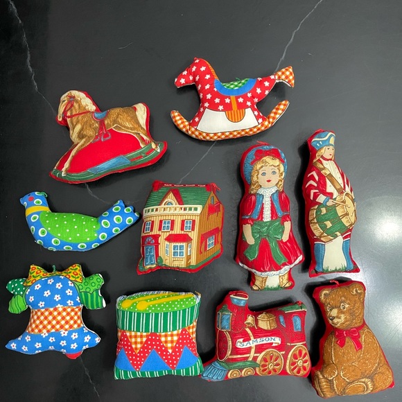 Handmade fabric ornaments - Picture 2 of 3